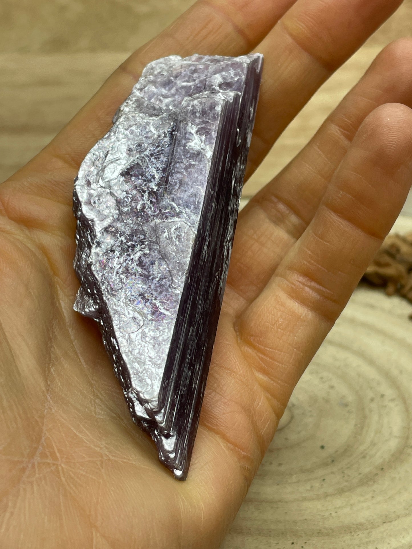 Lepidoliet ruw (gelaagd) nr.1