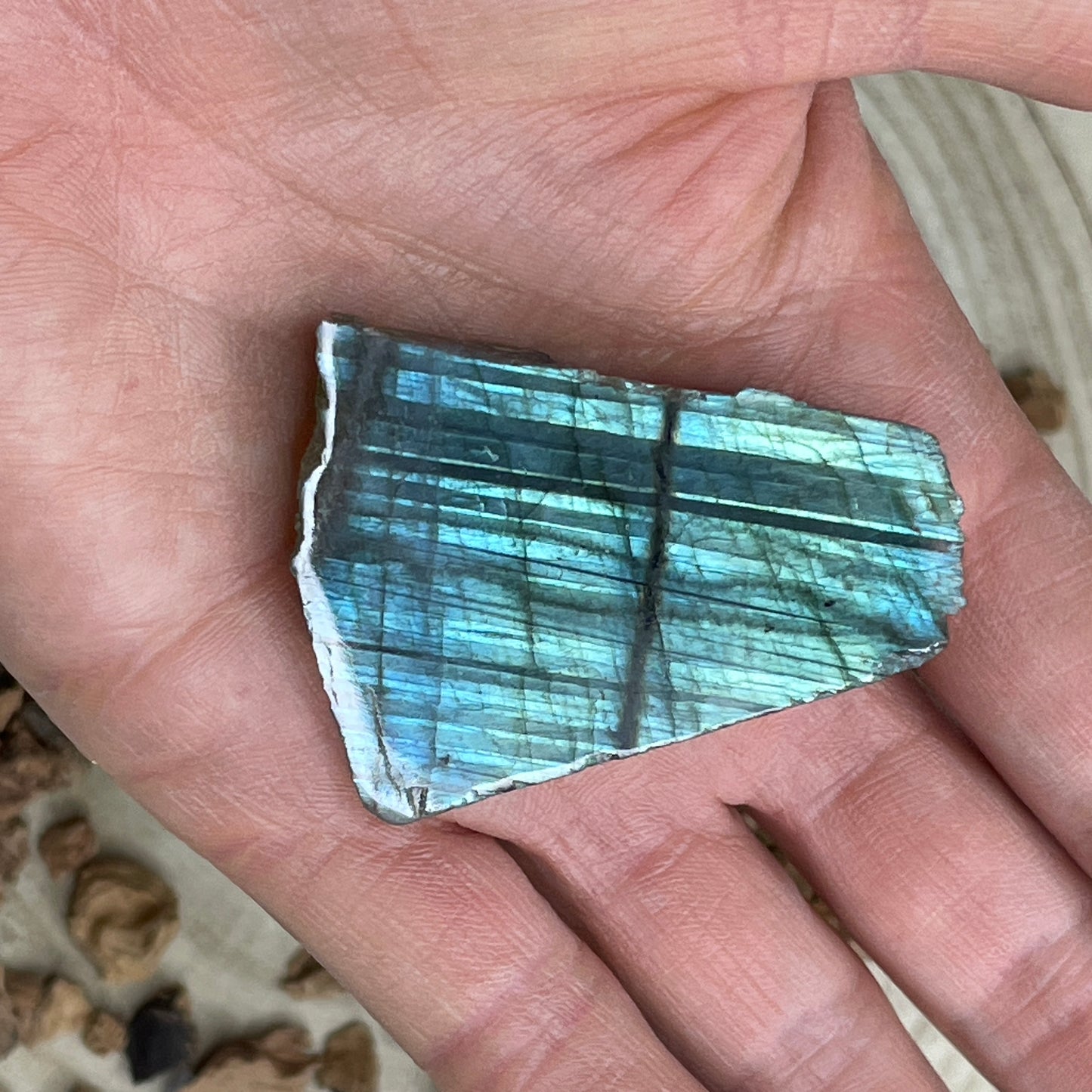 Labradoriet ruw/gepolijst nr.2