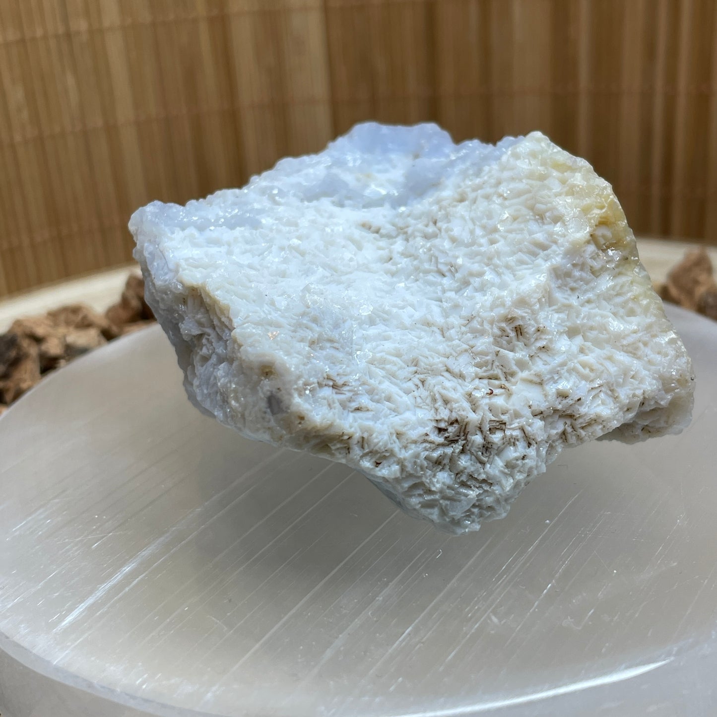 Blauwe Chalcedoon geode nr.1