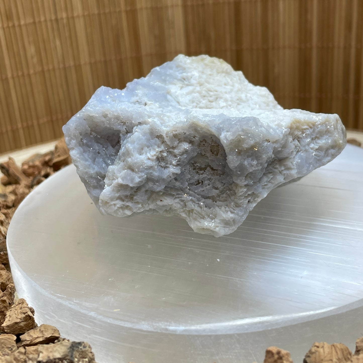 Blauwe Chalcedoon geode nr.1