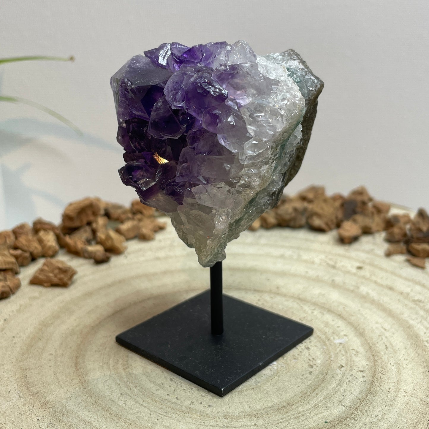 Amethist op standaard nr.8