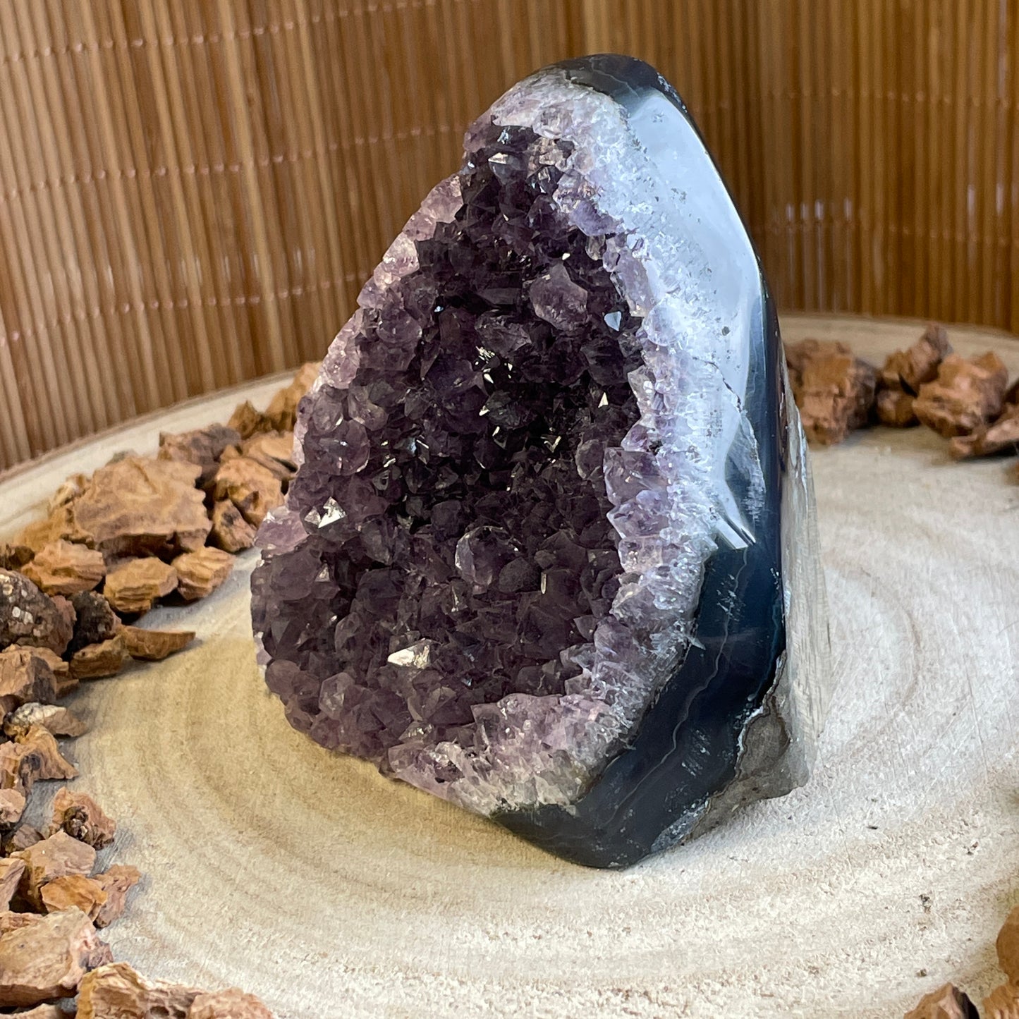 Amethist cut base