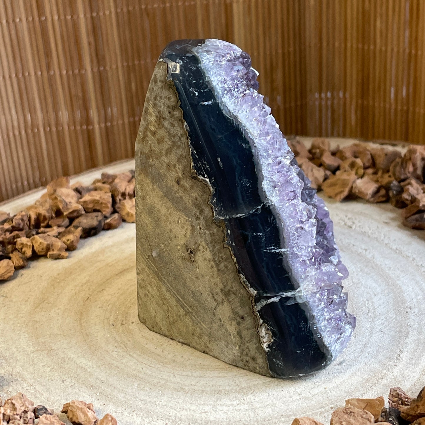 Amethist cut base