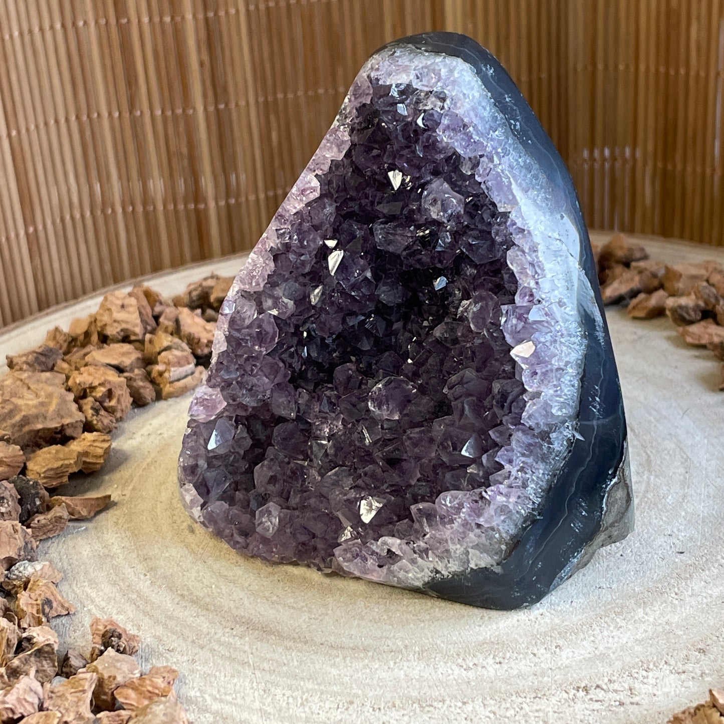 Amethist cut base