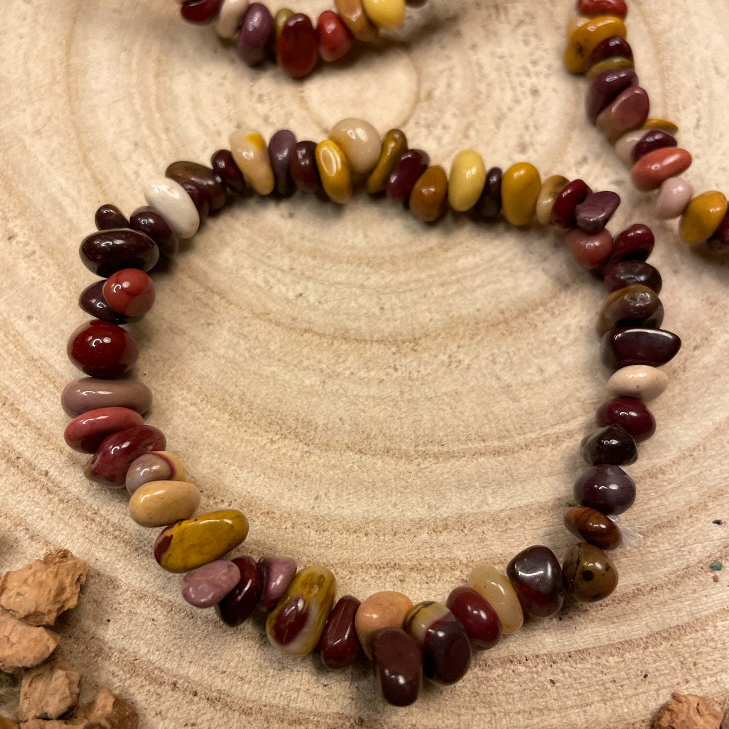 Mookaiet splitarmband (getrommeld)