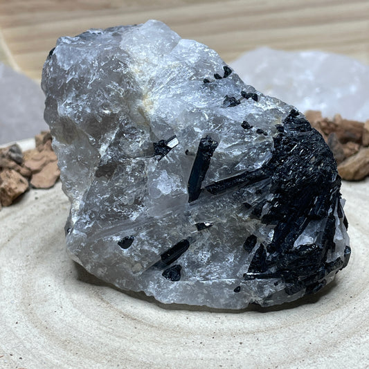 Toermalijnkwarts ruw nr.2