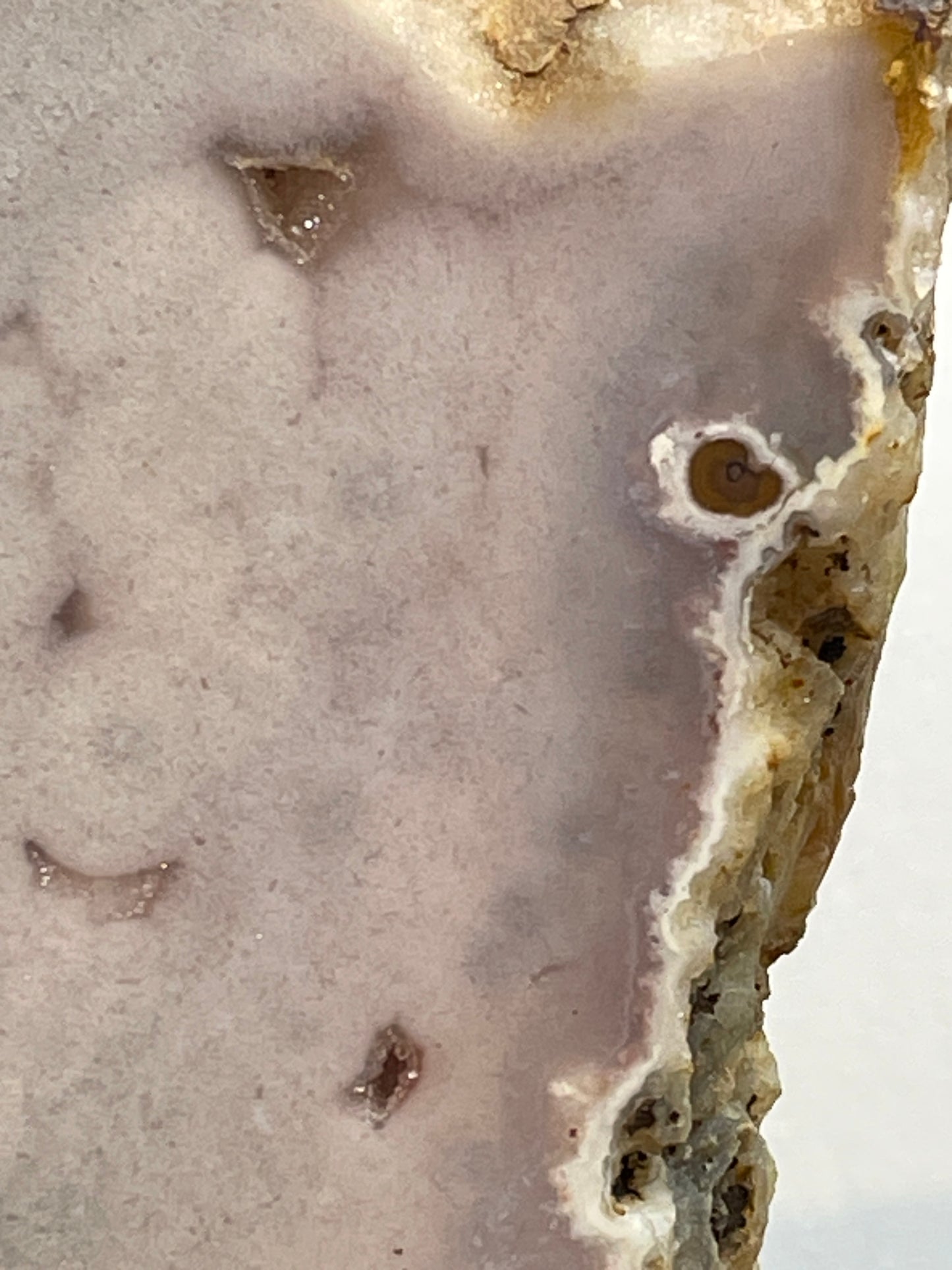 Roze Amethist op standaard nr.4