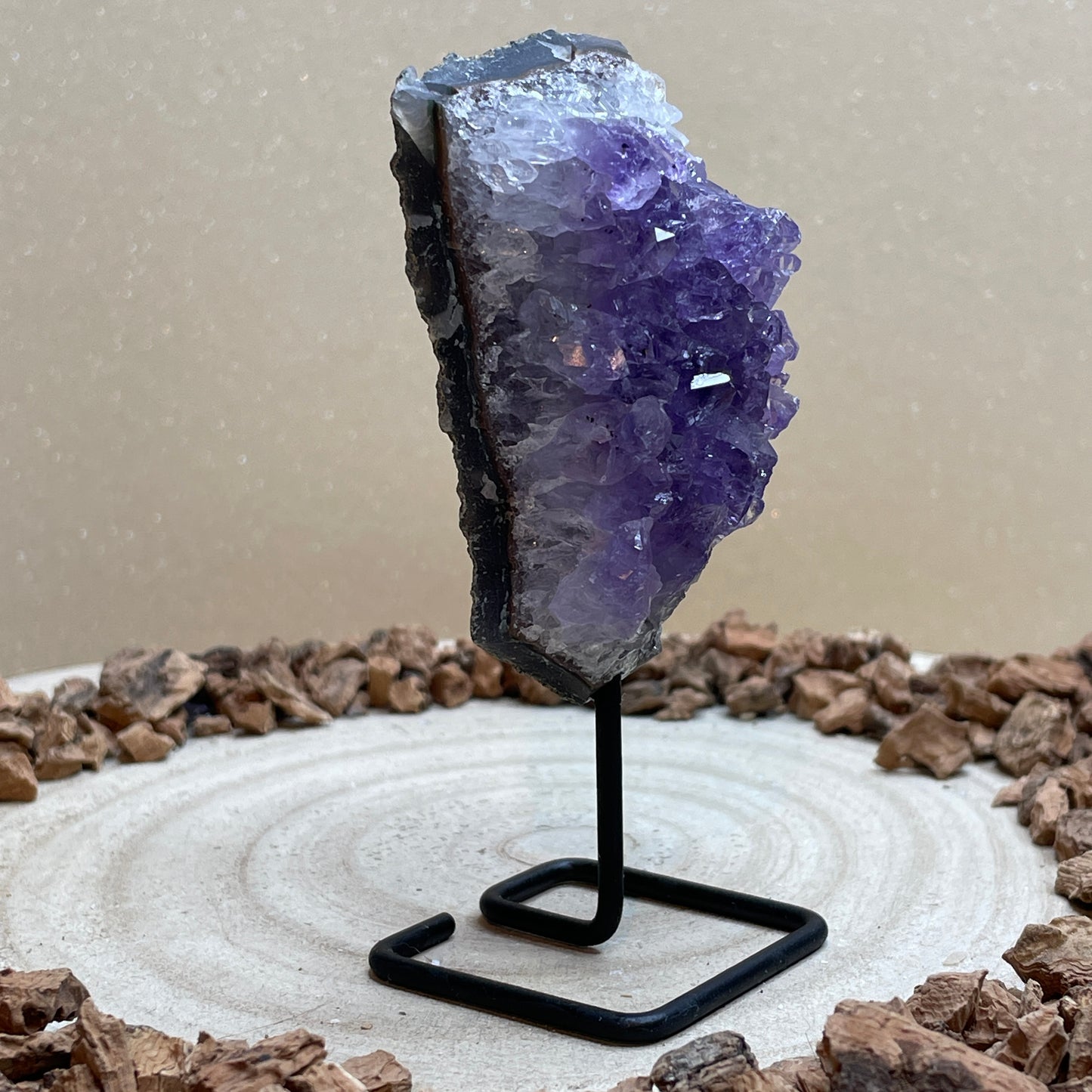 Amethist op standaard nr.1