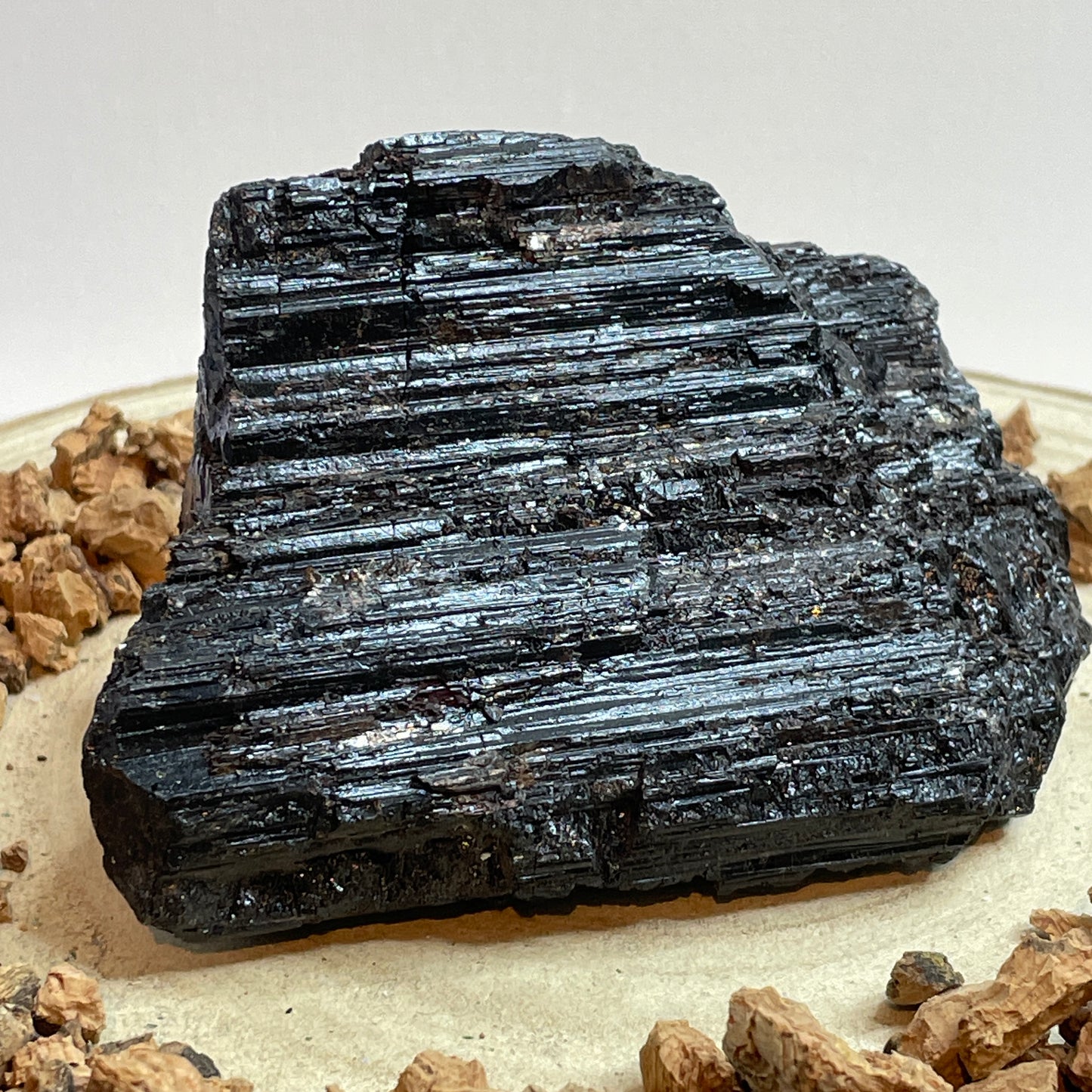 Zwarte Toermalijn ruw nr.9 A++