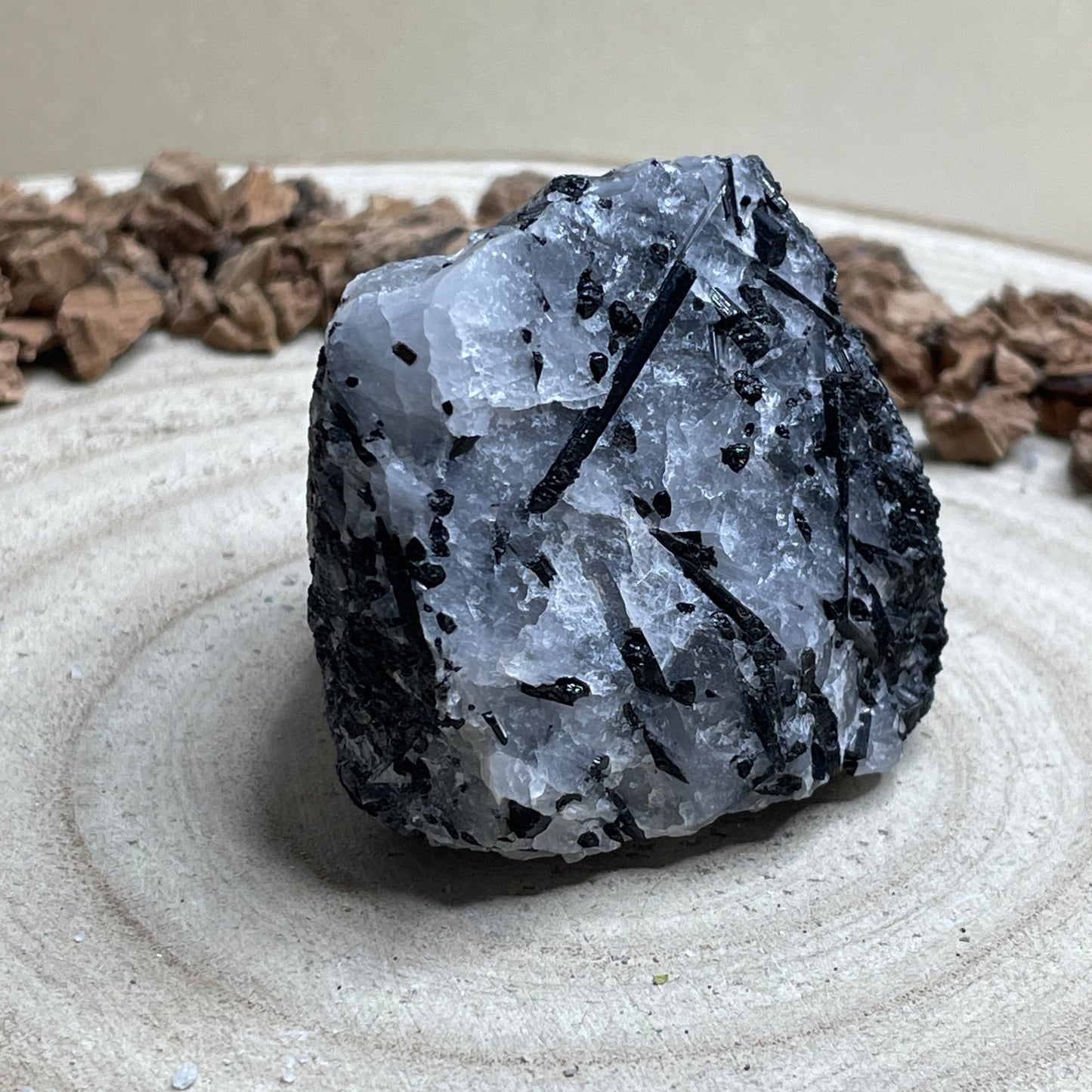 Toermalijnkwarts ruw nr.3