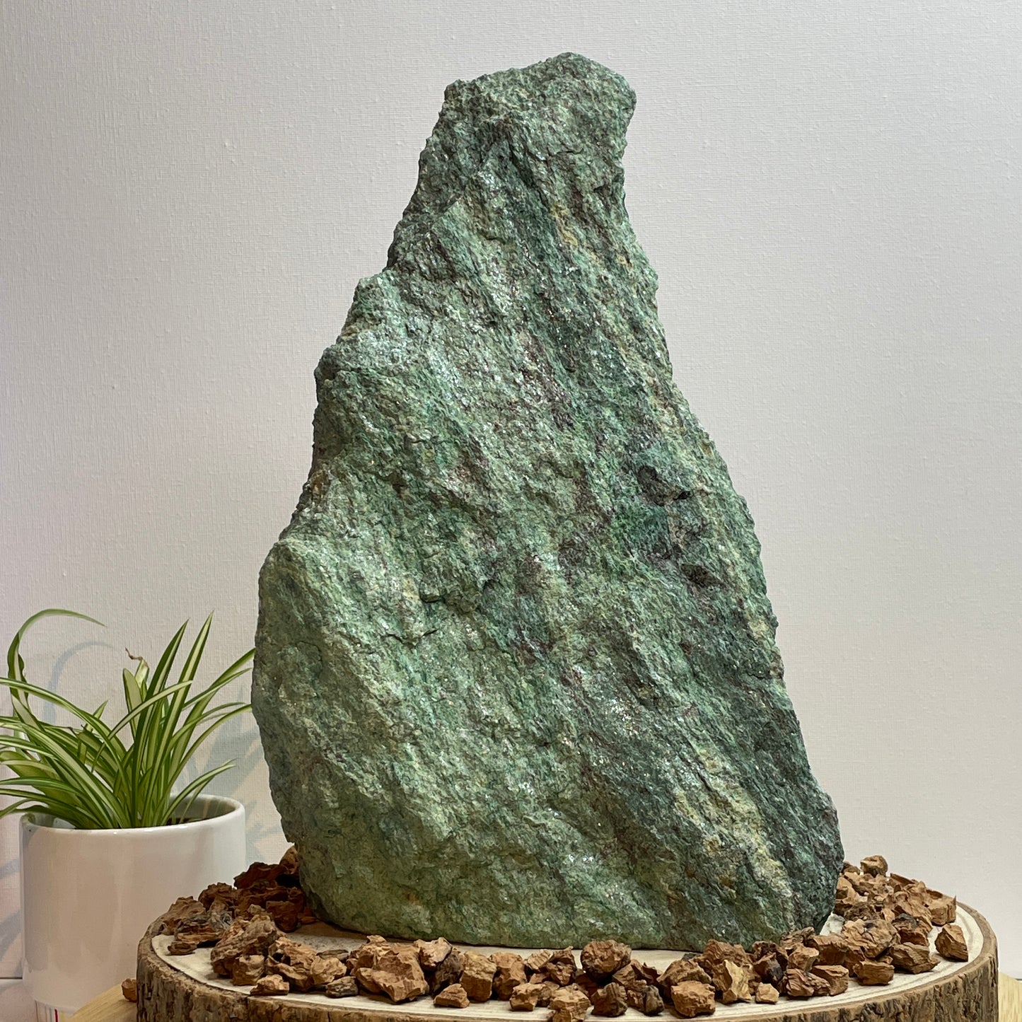 Fuchsiet ruw cut base XL