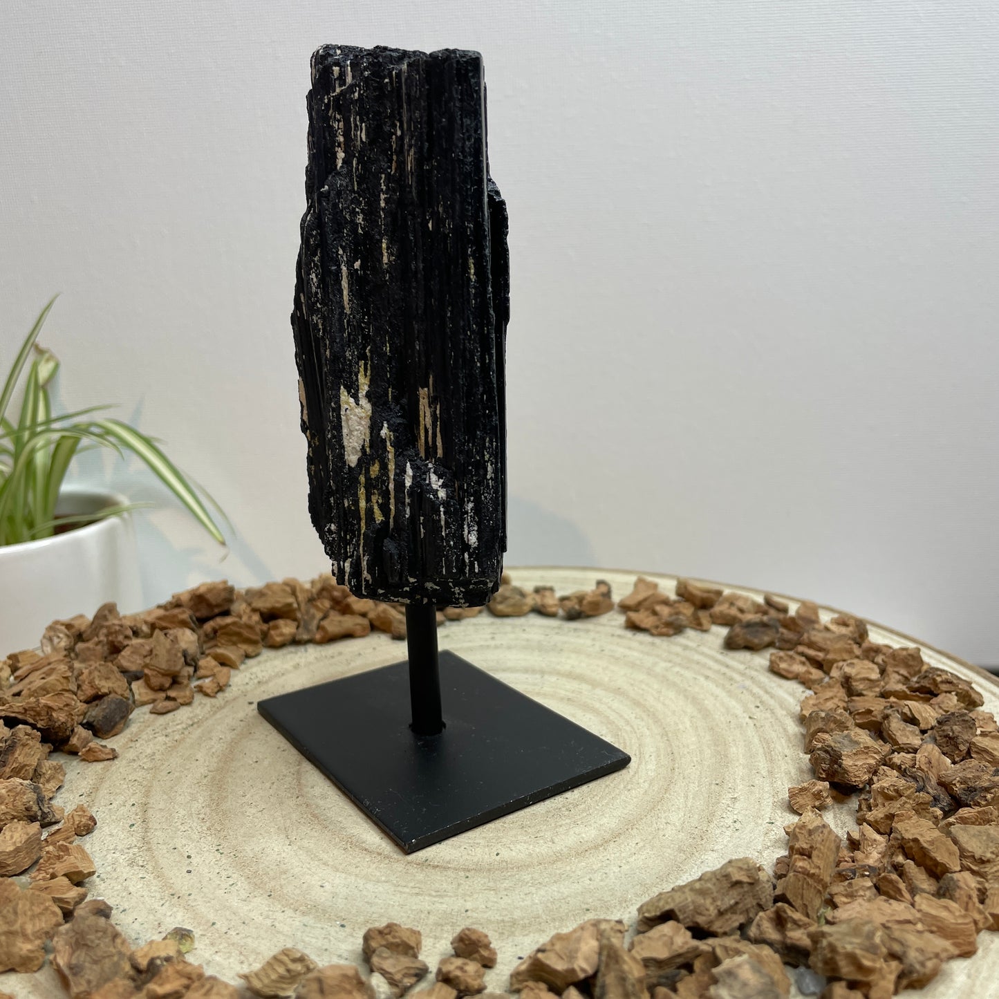 Zwarte Toermalijn op standaard nr.1
