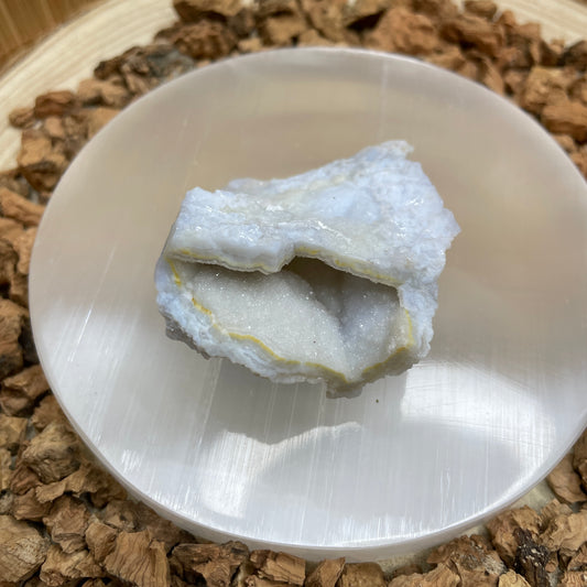 Blauwe Chalcedoon geode nr.3