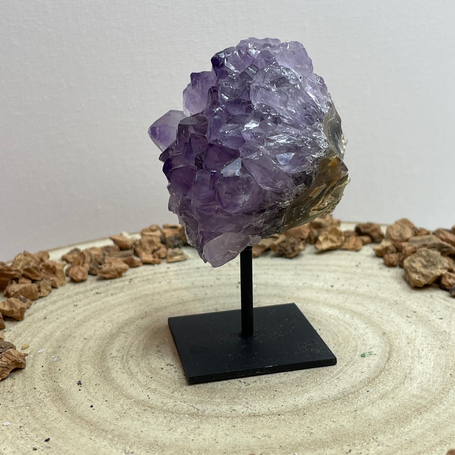 Amethist op standaard nr.5