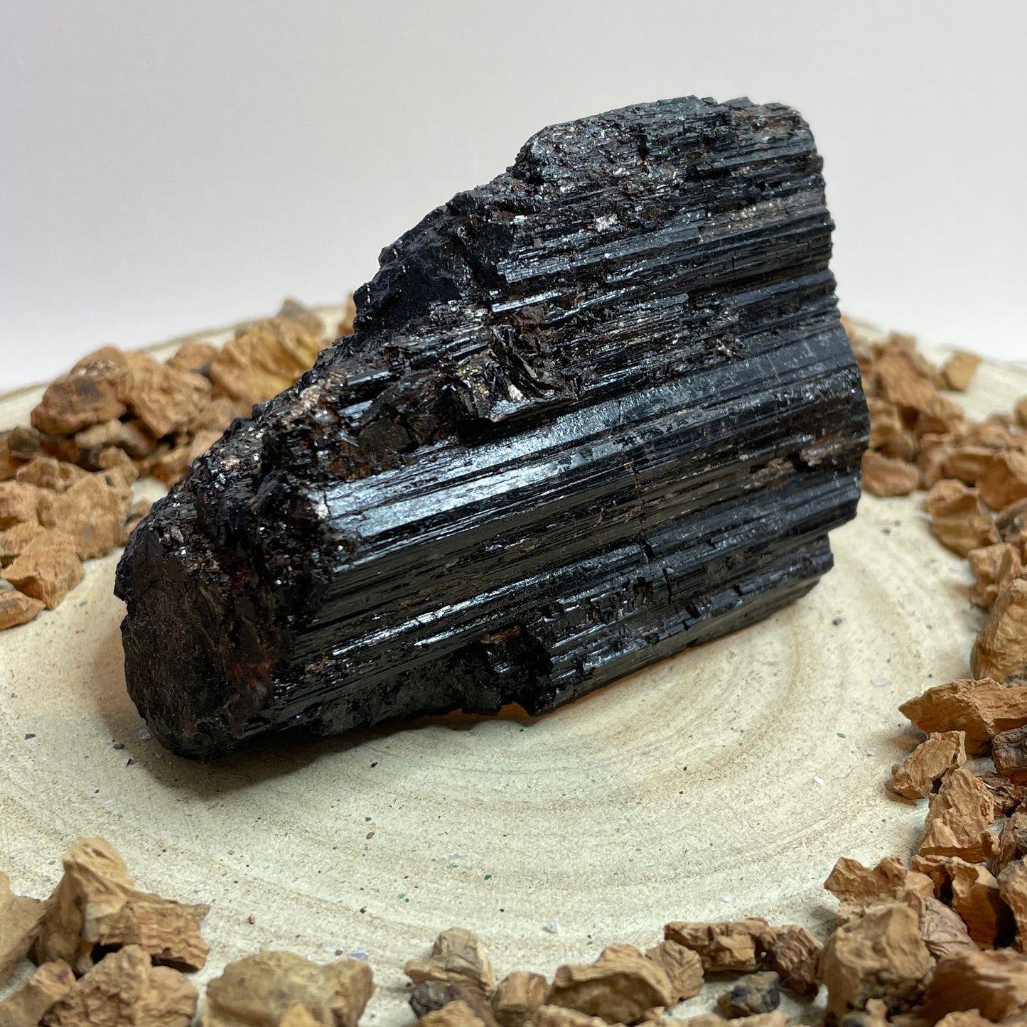 Zwarte Toermalijn ruw nr.9 A++