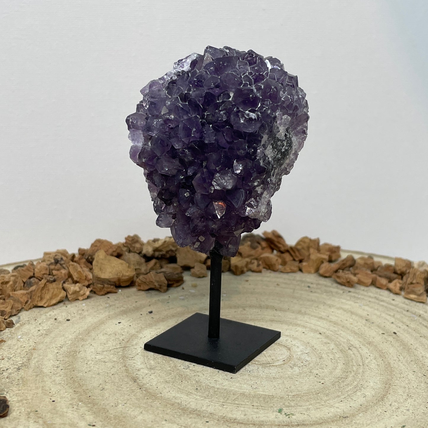 Amethist op standaard nr.6