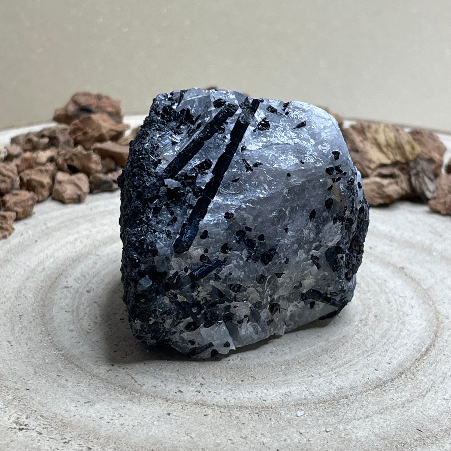 Toermalijnkwarts ruw nr.3