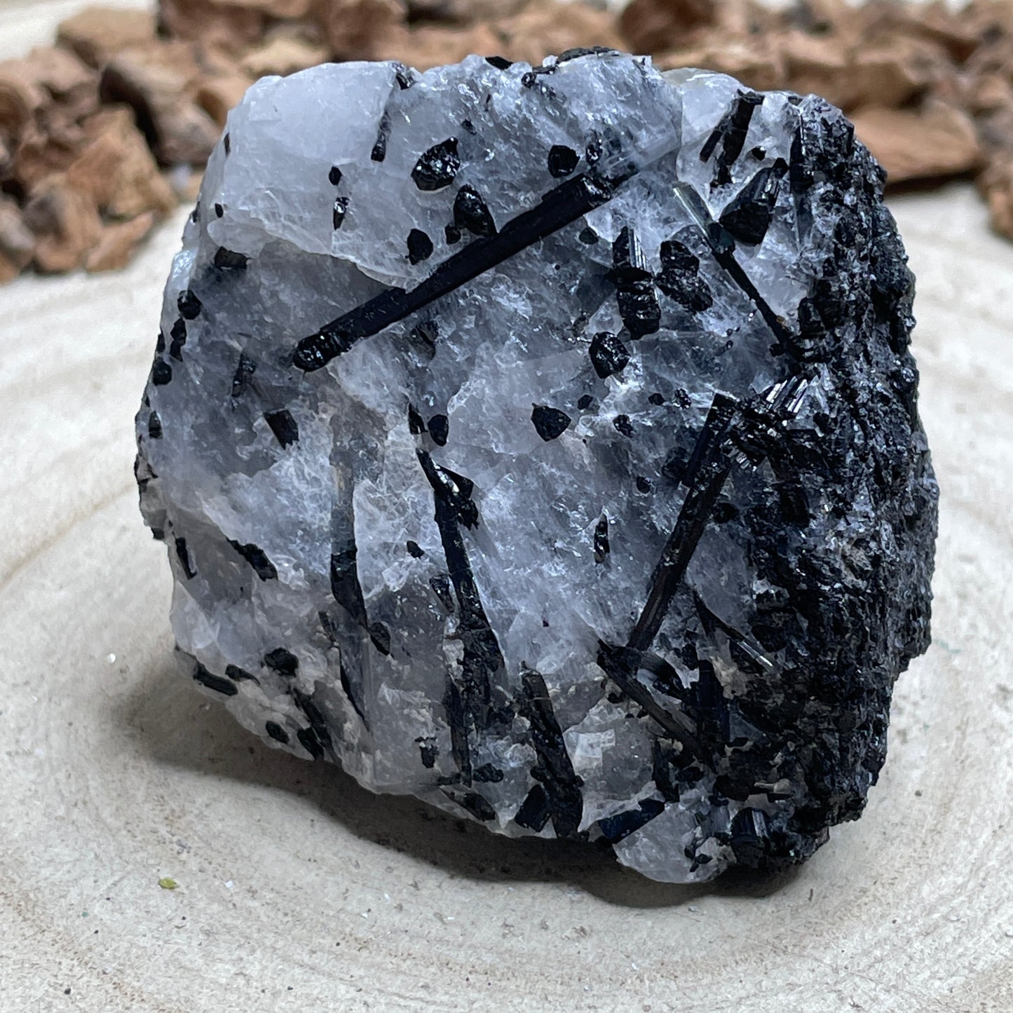 Toermalijnkwarts ruw nr.3