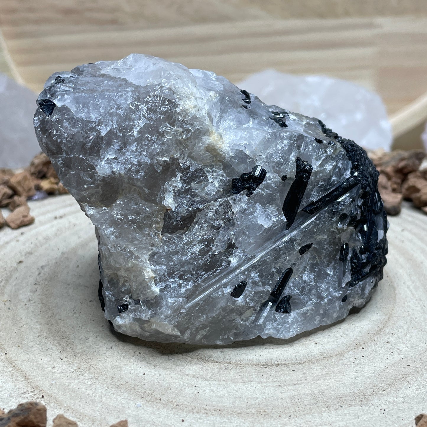 Toermalijnkwarts ruw nr.2