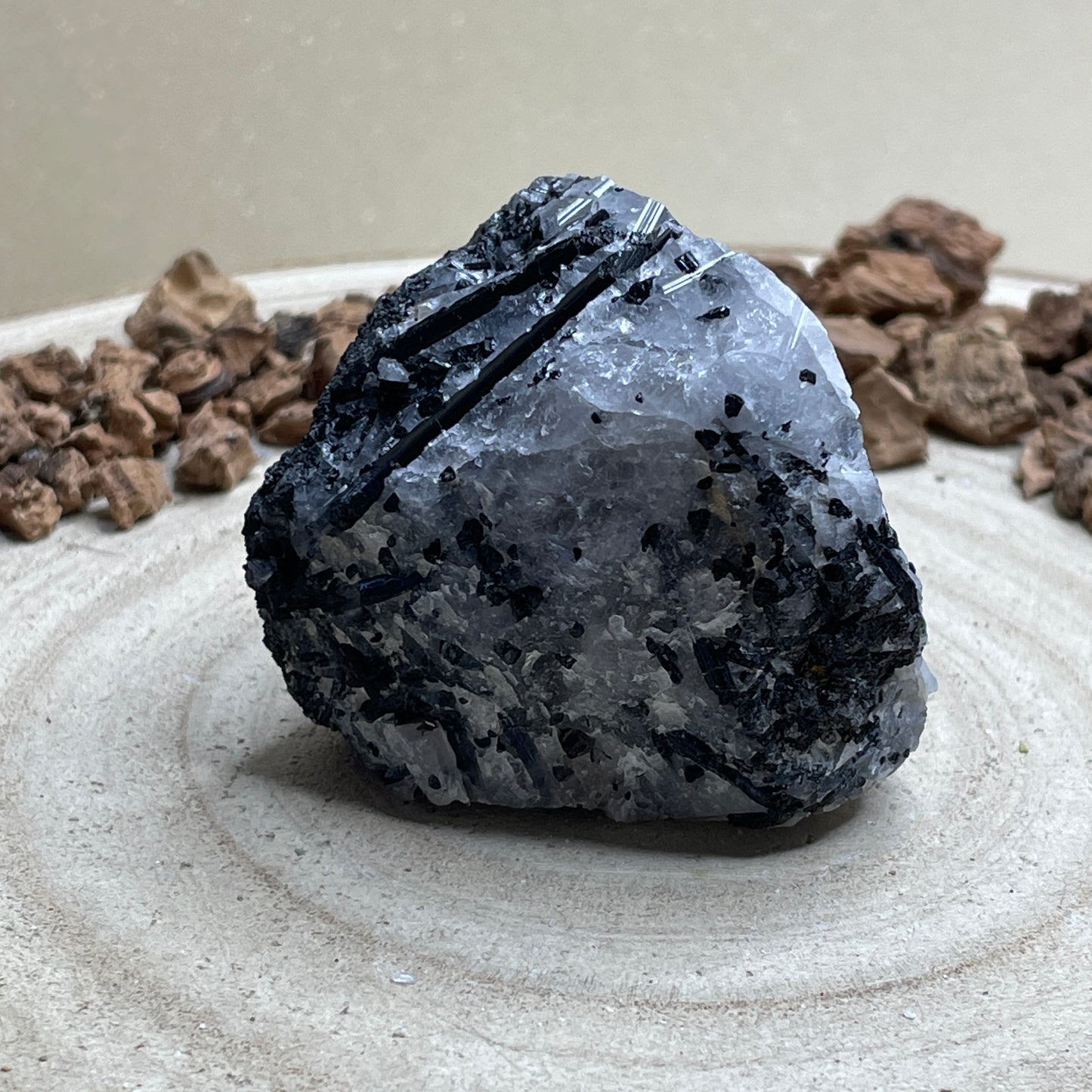 Toermalijnkwarts ruw nr.3