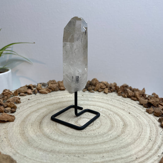 Bergkristal op standaard